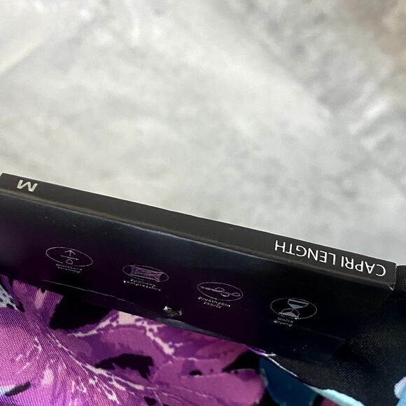 KAY UNGER Women's Blossom Bundle Black Printed High-Rise Pull-On Capri Leggings - Picture 9 of 11